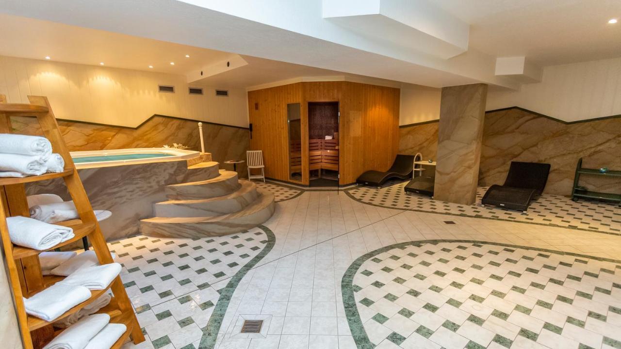 Seepark Hotel Am Wandlitzsee Exterior foto
